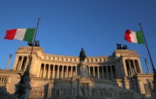 Италия до конца года планирует поднять вопрос пересмотра санкций против РФ