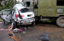 На Тернопільщині легковик зіткнувся з військовою вантажівкою: загинули дві жінки