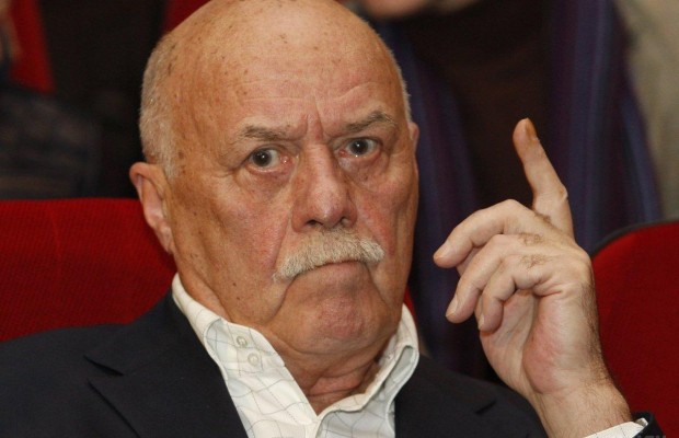 Известный по фильмам "Ворошиловский стрелок" и "Место встречи изменить нельзя" режиссер впал в кому - СМИ