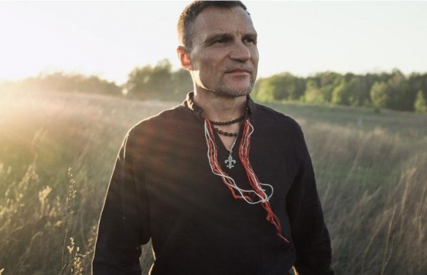 Группа "ВВ" выпустил завораживающий клип на песню, которой уже 500 лет (видео)