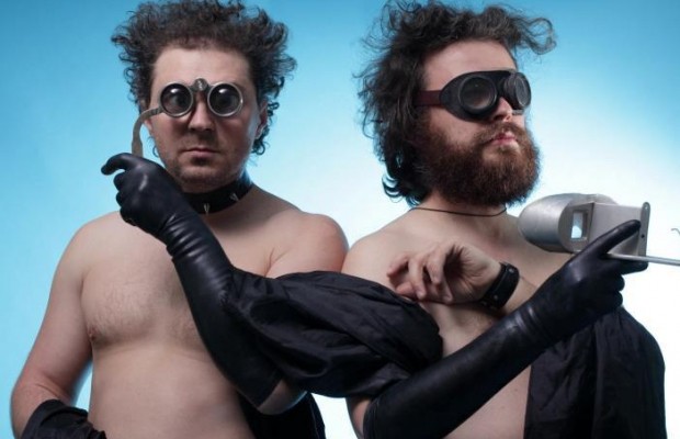 Мэр Ивано-Франковска поручил освятить сцену после выступления почти обнаженных музыкантов