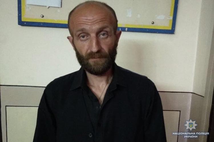 Поліція закликає місцевих жителів бути максимально обережними / фото НПУ Поліція закликає місцевих жителів бути максимально обережними / фото НПУ