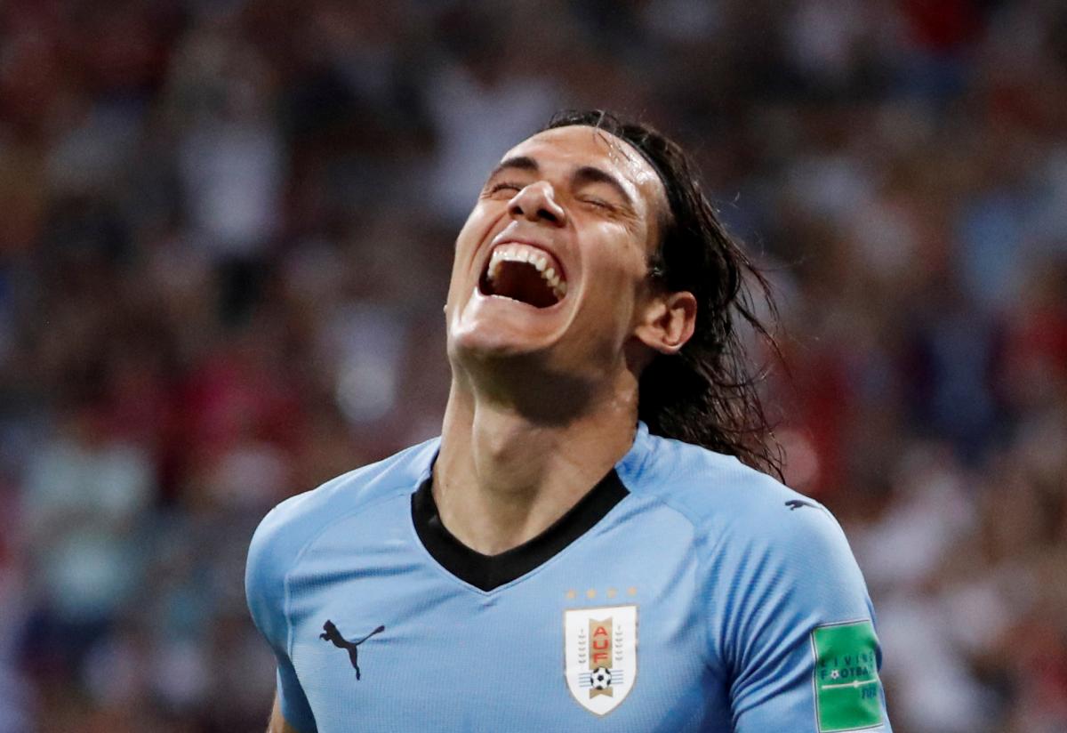 Кавани забил оба гола сборной Уругвая в матче с Португалией / Reuters