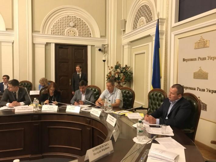 Палатний: За 4 роки від російської агресії постраждали сотні тисяч українських дітей Палатний: За 4 роки від російської агресії постраждали сотні тисяч українських дітей