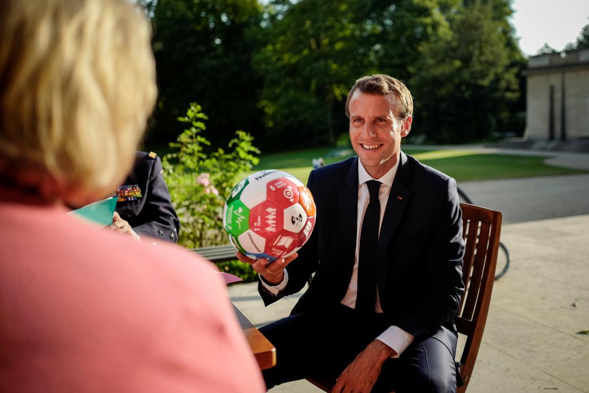 Еммануель Макрон / REUTERS