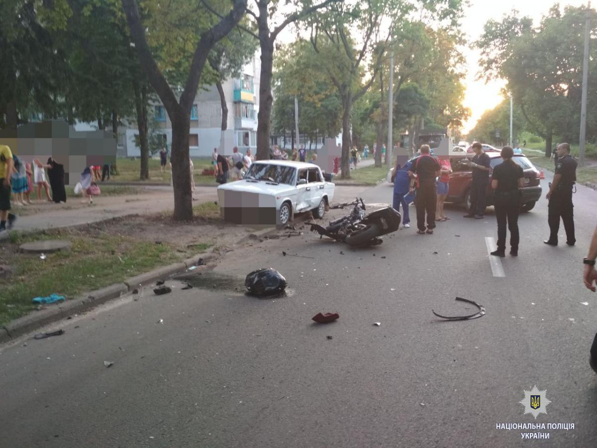 У Харкові в результаті ДТП загинули два мотоциклісти / фото hk.npu.gov.ua У Харкові в результаті ДТП загинули два мотоциклісти / фото hk.npu.gov.ua