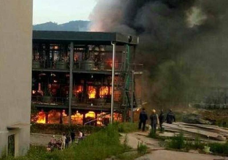 Взрыв унес жизни 19 человек / Фото twitter.com/ChinaPlusNews Взрыв унес жизни 19 человек / Фото twitter.com/ChinaPlusNews