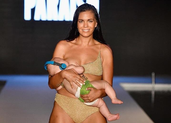 Показ затронул тему материнства / Фото instagram.com/si_swimsuit