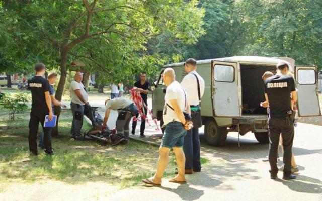 "Швидка" не забрала чоловіка / фото odessa.net.ua "Швидка" не забрала чоловіка / фото odessa.net.ua