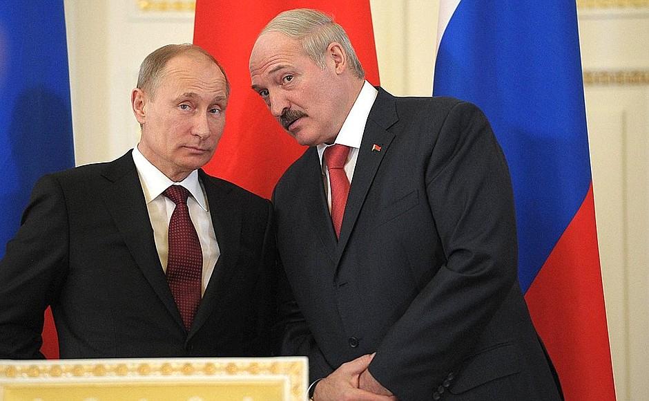 Лукашенко сообщил Путину о "планах НАТО по западу Украины" / kremlin.ru
