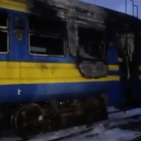 На Прикарпатье загорелся поезд, пассажиры прыгали из окон (видео)