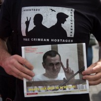 Kremlin refuses to comment on possibility of Sentsov's pardoning without personal petition