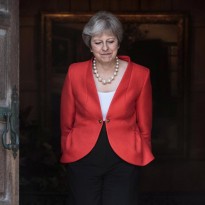 British PM Theresa May announces resignation