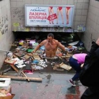Кличко на гондоле: соцсети взорвались фотожабами после апокалиптического ливни в Киеве (фото)