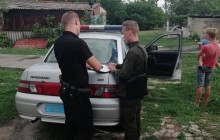 "Щенок, б***ь": в Славянске маршрутчик отказался бесплатно везти сироту и начал его душить (фото, видео)