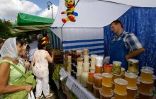У Києво-Печерській лаврі в серпні відкриється виставка-ярмарка «Медовий спас»