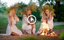 Веночки на воде, гадания на суженого, прыжки через костер: традиции празднования Ивана Купала (видео)