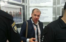 У Києві праворадикали побили політика (фото, відео)