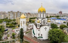 В праздник Рождества Иоанна Предтечи митрополит Онуфрий возглавил литургию в киевском Свято-Ольгинском соборе