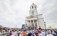 Під Одесою урочисто освятили головний храм скиту Свято-Успенського монастиря