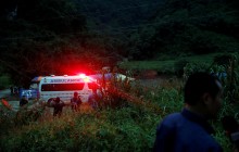 У Таїланді врятували всіх застряглих в затопленій печері (відео)