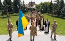 Трагедия на Ривненском полигоне: на Закарпатье прощаются с погибшими военнослужащими (фото, видео)
