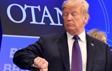 Джерела Reuters спростували, що Трамп погрожував союзникам вийти з НАТО