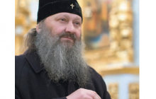 Чому намісник Києво-Печерської лаври не боїться кінця світу і де шукати справжніх старців (рос.)