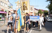 Понад тисяча прочан вирушили з Тернополя на пішу прощу до Зарваниці (фото)
