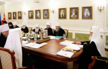 В Екатеринбурге состоялось заседание Священного Синода РПЦ с участием Предстоятеля УПЦ и митрополита Симферопольского