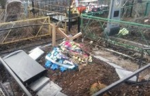 "DPR" militants' graves massively smashed amid locals' hatred (photo)