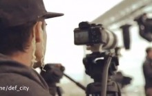 Оператор-смельчак снимал интервью с мэром Москвы с лапшой на ушах (видео)