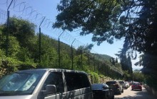 "Обростає парканом з колючим дротом": з'явилися свіжі фото з Криму