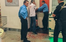 В киевском ТЦ женщина вскрыла себе вены из-за рюкзака за 500 гривень (фото, видео)