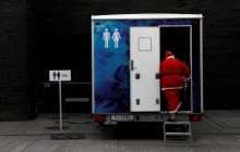 В Дании прошел ежегодный забег Санта-Клаусов (фоторепортаж)