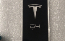 Ілон Маск випустить смартфон Tesla - ЗМІ (фото)