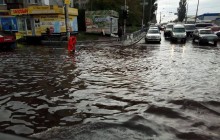 Київ за декілька годин перетворився на величезну калюжу: центр стоїть кілометрових у заторах (фото, відео)