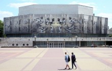 В течение нынешней вступительной кампании больше всего заявлений подано в Киевский и Львовский университеты и в КПИ