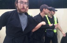 Во время Крестного хода УПЦ полиция задержала активиста "Братства" в облачении священника