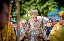 Митрополит Онуфрій в день 1030-ліття Хрещення Русі побажав українцям жити в мирі