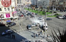 У центрі Києва сталася потрійна ДТП: один з легковиків спалахнув (фото)