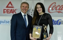 Вперше представниця жіночого боксу отримала нагороду Кращого спортсмена місяця в Україні