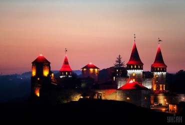 Путешествие по украинским замкам, часть I. Воинственная Хмельнитчина