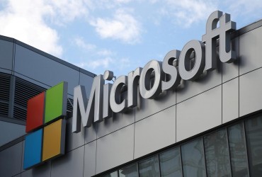 Украина получит от Microsoft технологическую помощь на $100 миллионов