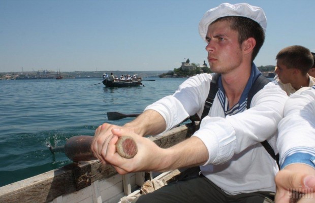 З Днем моряка 2021: кращі поздоровлення у віршах і листівках для працівників флоту