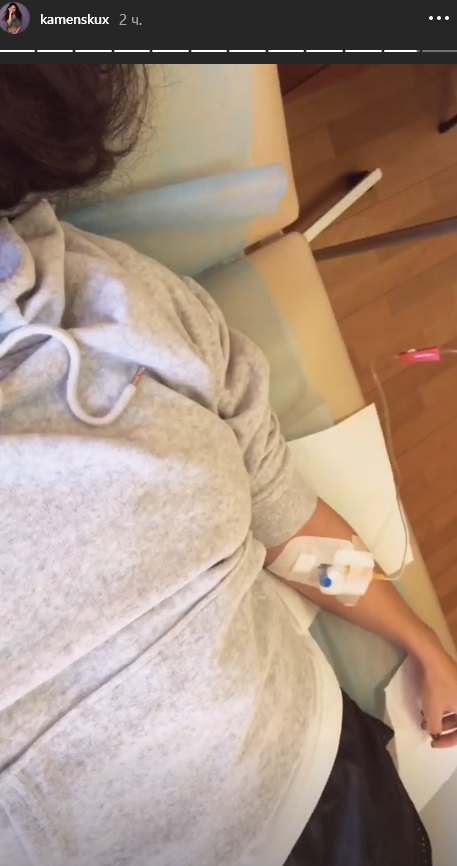 Настя Каменських потрапила до лікарні з отруєнням: співачка показала 'несамовиті' кадри (фото)