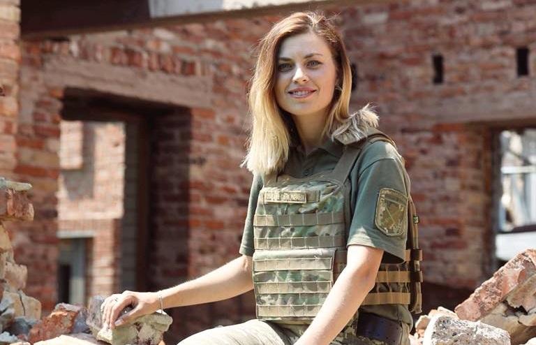 Кравченко у Пісках / Фото facebook / Поліна Кравченко Кравченко у Пісках / Фото facebook / Поліна Кравченко