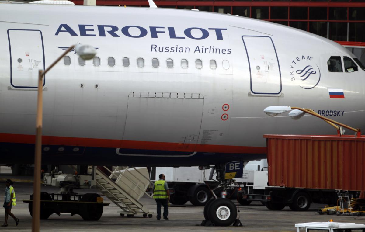"Аэрофлот" начал разбирать самолеты на запчасти \ фото REUTERS