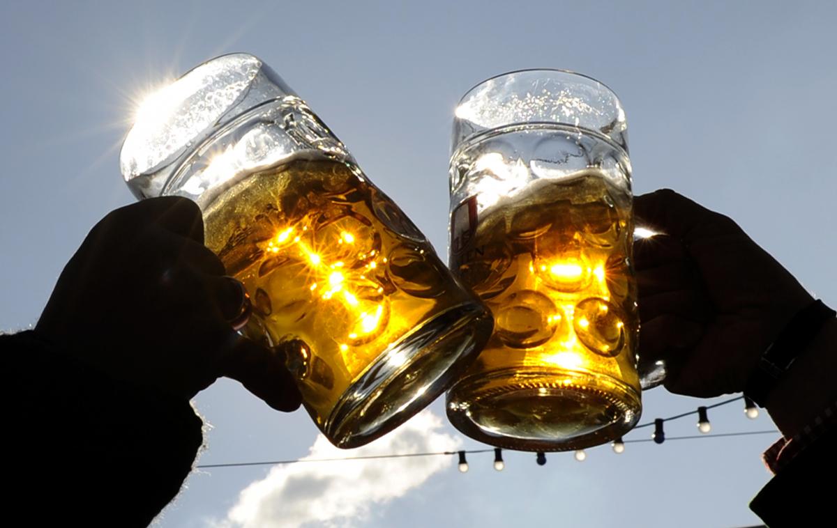 Цього дня в США заборонили лікарям прописувати хворим пиво як ліки і обходити тим самим "сухий закон" / фото REUTERS