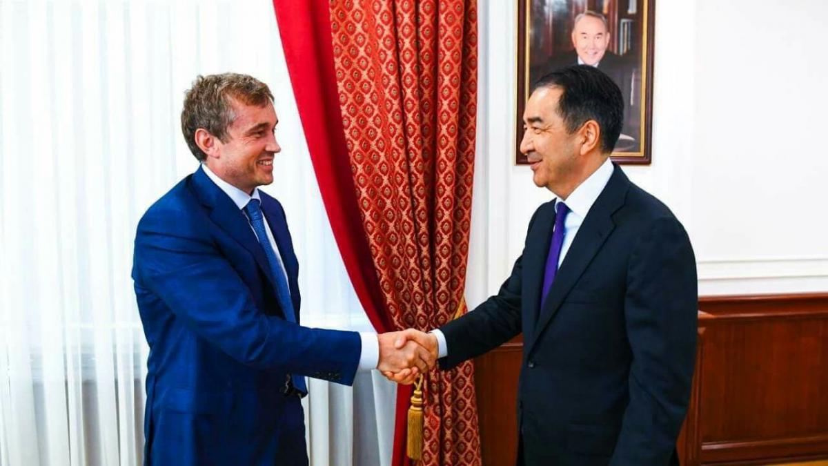 Прем'єр-міністр Казахстану Бахітжан Сагінтаєв Прем'єр-міністр Казахстану Бахітжан Сагінтаєв